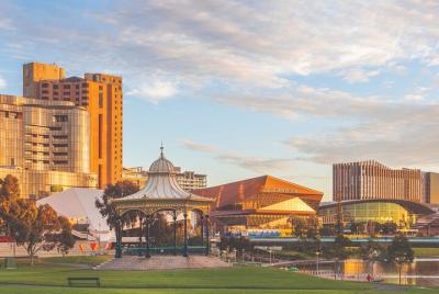 Ultimate Adelaide City and Hahndorf Tour Ultimate Adelaide City and Hahndorf Tour