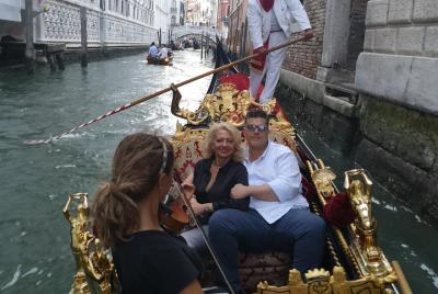 V.I.P Marriage proposal in Gondola V.I.P Marriage proposal in Gondola