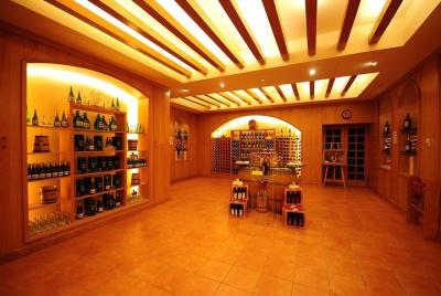 Budget Wine Tasting Tour at the Bekaa Valley Wineries Budget Wine Tasting Tour at the Bekaa Valley Wineries