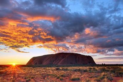 Uluru Sunrise Tour Uluru Sunrise Tour