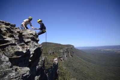 Half-Day Abseiling Adventure in Blue Mountains National Park Half-Day Abseiling Adventure in Blue Mountains National Park