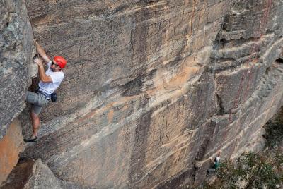 Small-Group Full-Day Rock Climbing Adventure from Katoomba Small-Group Full-Day Rock Climbing Adventure from Katoomba