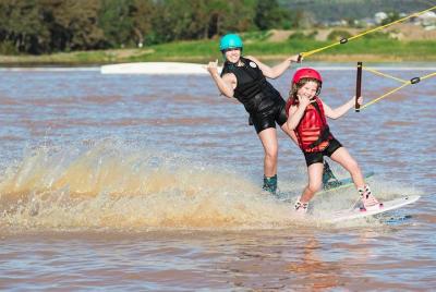 4 Hour Wakeboarding/Kneeboarding Pass 4 Hour Wakeboarding/Kneeboarding Pass