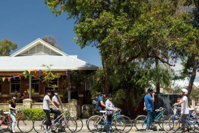 Explore Freo The Local Way: 3-hour Bike Tour