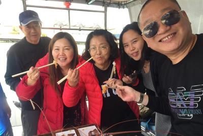 Premium live lobster tours presented Sashimi or BBQ style 