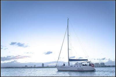 Gold Coast Sailing Cruise with sparkling wine & nibbles platter Gold Coast Sailing Cruise with sparkling wine & nibbles platter