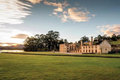 Small group Day Tour from Hobart: Port Arthur, Tasman Peninsula a Small group Day Tour from Hobart: Port Arthur, Tasman Peninsula a