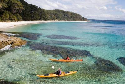 Half-Day Jervis Bay Sea Kayak Tour Half-Day Jervis Bay Sea Kayak Tour