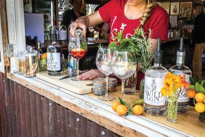 Kangaroo Island Food and Wine Hop-on Hop-off Tour Kangaroo Island Food and Wine Hop-on Hop-off Tour