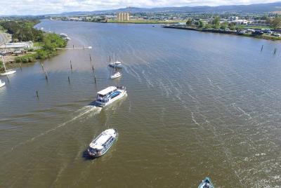 2.5 hour Afternoon Discovery Cruise including Cataract Gorge depa 2.5 hour Afternoon Discovery Cruise including Cataract Gorge depa