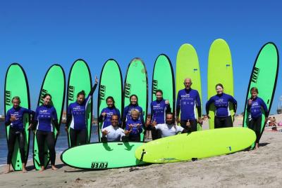 Surf day at Porto Surf School 3h surf lesson with transport from 