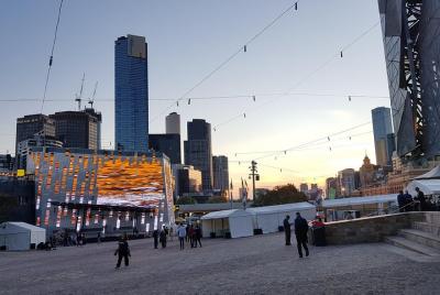Guided walking tour of Melbourne Guided walking tour of Melbourne