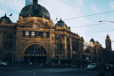 Private Airport Transfer: Melbourne Essendon Airport (MEB) to Mel Private Airport Transfer: Melbourne Essendon Airport (MEB) to Mel