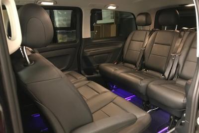 Private Transfer from Noosa to Sunshine Coast Airport for 1 to 7 people Private Transfer from Noosa to Sunshine Coast Airport for 1 to 7 people