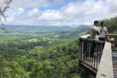 Sunshine Coast Scenic Food & Wine Tour Inc. Lunch, Cheese, Wine & Chocolate Sunshine Coast Scenic Food & Wine Tour Inc. Lunch, Cheese, Wine & Chocolate
