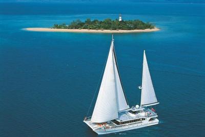 Wavedancer Low Isles Great Barrier Reef Sailing Cruise from Palm Cove Wavedancer Low Isles Great Barrier Reef Sailing Cruise from Palm Cove
