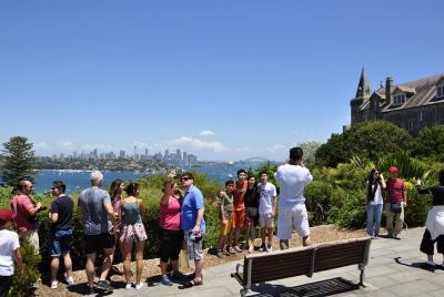 Sydney Sightseeing Bus Tour with Bondi Beach Sydney Sightseeing Bus Tour with Bondi Beach