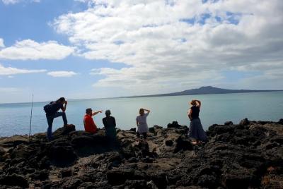 Auckland Bush, Beach and Bites Trail