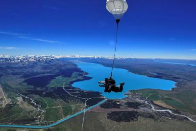 Mt Cook Tour and Sky Dive Combo from Queenstown  Mt Cook Tour and Sky Dive Combo from Queenstown