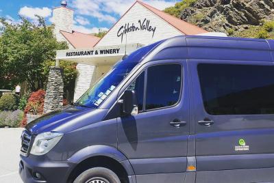 Queenstown VIP Wine Drop and Hop Tour Queenstown VIP Wine Drop and Hop Tour
