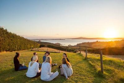 Full-Day Tour of Waiheke Island with Wine Tastings