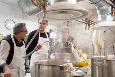 Workshop Make your own organic beer in Angers Workshop Make your own organic beer in Angers