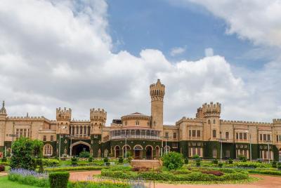 Touristic Highlights of Bangalore (Guided Sightseeing Tour with Food Tasting) Touristic Highlights of Bangalore (Guided Sightseeing Tour with Food Tasting)