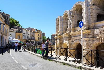 Classic old town Arles from Romans to Vincent Van Gogh - half day private tour Classic old town Arles from Romans to Vincent Van Gogh - half day private tour