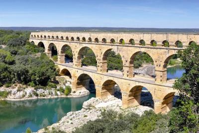 Half-Day Provence Pont du Gard and Wine Tasting Tour from Avignon Half-Day Provence Pont du Gard and Wine Tasting Tour from Avignon