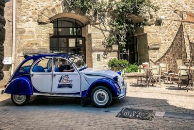 The most beautiful villages of the Luberon in 2cv; Lourmarin, Gordes, Ansouis ...