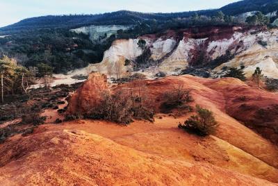 Guided Discovery of Ocher - 1/2 day - Electric bike Guided Discovery of Ocher - 1/2 day - Electric bike