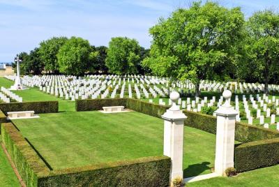 Normandy Battlefields Tour - Canadian World War II Sites Normandy Battlefields Tour - Canadian World War II Sites