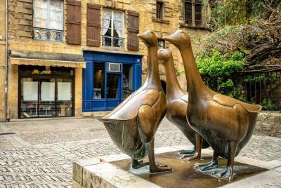 Sarlat Gourmet Tour and Market Visit Sarlat Gourmet Tour and Market Visit