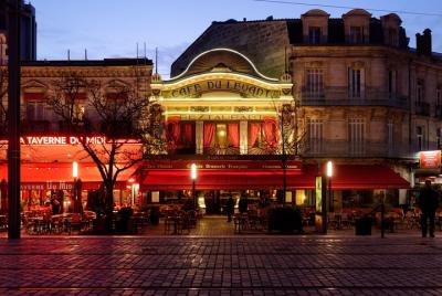 Private Airport Transfer: from Bordeaux to Bordeaux Airport (BOD) Private Airport Transfer: from Bordeaux to Bordeaux Airport (BOD)