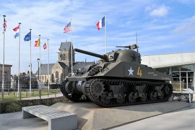Private tour of Sainte-Mère-Église from Caen by minivan (3/6 pass Private tour of Sainte-Mère-Église from Caen by minivan (3/6 pass