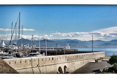 Best of Riviera Tour: Coastal Day trip from Antibes (Nice, Monaco, Cannes) Best of Riviera Tour: Coastal Day trip from Antibes (Nice, Monaco, Cannes)