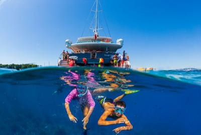 Luxury Catamaran day trip from Cannes Luxury Catamaran day trip from Cannes