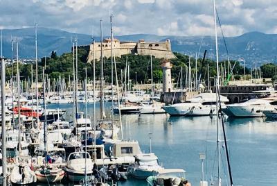 Private Tour Antibes & Saint Paul de Vence from Cannes Private Tour Antibes & Saint Paul de Vence from Cannes