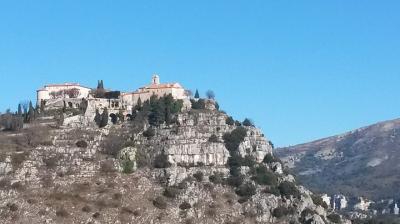 Private Customized Full-Day French Riviera Tour with Guide from Cannes Private Customized Full-Day French Riviera Tour with Guide from Cannes