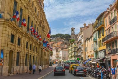 Discover Cannes in 60 Minutes with a Local Discover Cannes in 60 Minutes with a Local
