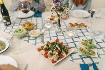 Authentic Jewish Lunch in an Ancient Palace 