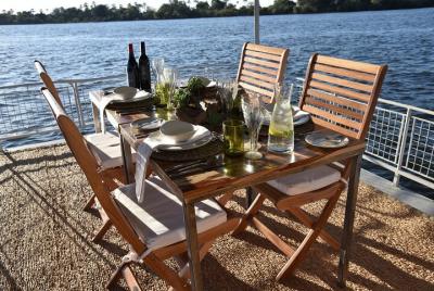 Private Lunch Cruise on the Zambezi River Private Lunch Cruise on the Zambezi River