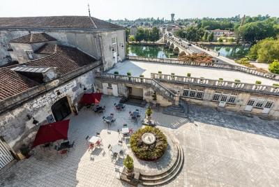 At the Heart of the Château Experience with Tasting in Cognac