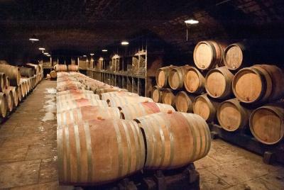 Multi Day Private Tour Prestige Burgundy with 6 Grands Crus per day Multi Day Private Tour Prestige Burgundy with 6 Grands Crus per day