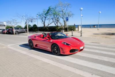 Barcelona Tour in Ferrari F430
