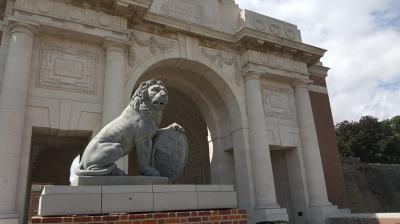 2day Australian WW1 battlefield tour in Flanders the Somme from Lille and Arras 2day Australian WW1 battlefield tour in Flanders the Somme from Lille and Arras