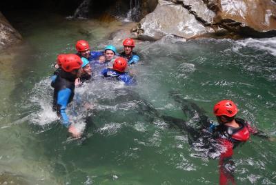 Canyon des Ecouges intermediate part (4h30 of canyoning) Canyon des Ecouges intermediate part (4h30 of canyoning)