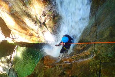 Canyoning Ecouges 50 minutes from LYON Vercors Canyoning Ecouges 50 minutes from LYON Vercors