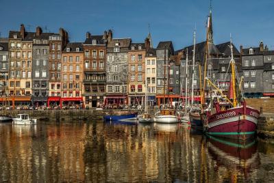 Honfleur Like a Local: Customized Private Tour