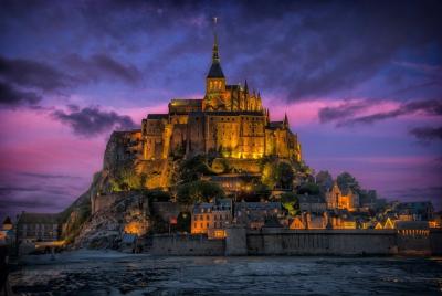 Fabulous Mont-Saint-Michel full day private tour Fabulous Mont-Saint-Michel full day private tour